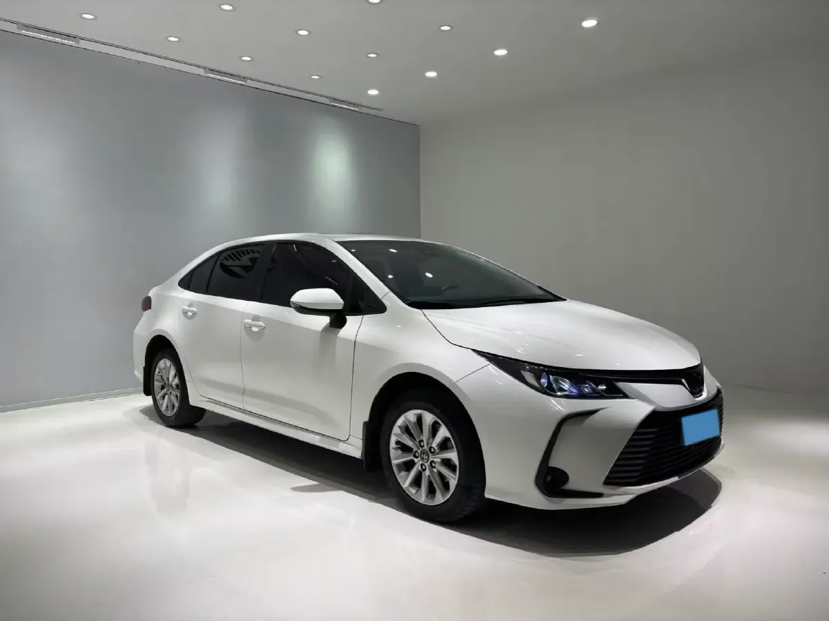 2021 Toyota Corolla 1.2T 116HP L4 CVT,autocango,china used car exporter,china ev exporter,chinese used car exporter,chinese used ev exporter