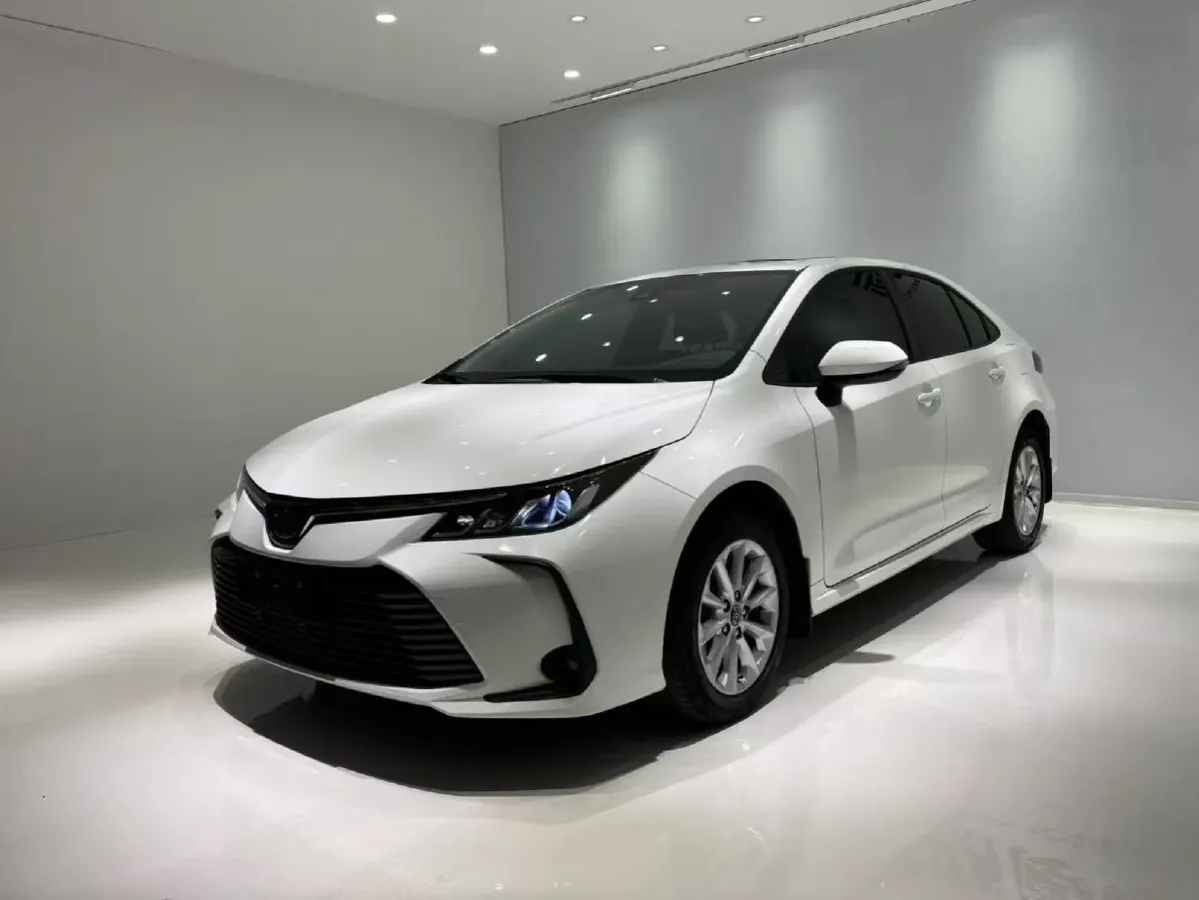 2021 Toyota Corolla 1.2T 116HP L4 CVT,autocango,china used car exporter,china ev exporter,chinese used car exporter,chinese used ev exporter