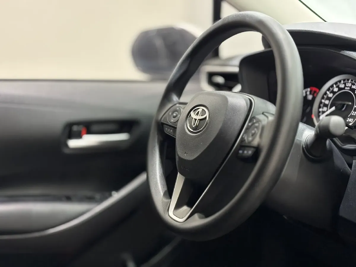 2021 Toyota Corolla 1.2T 116HP L4 CVT,autocango,china used car exporter,china ev exporter,chinese used car exporter,chinese used ev exporter