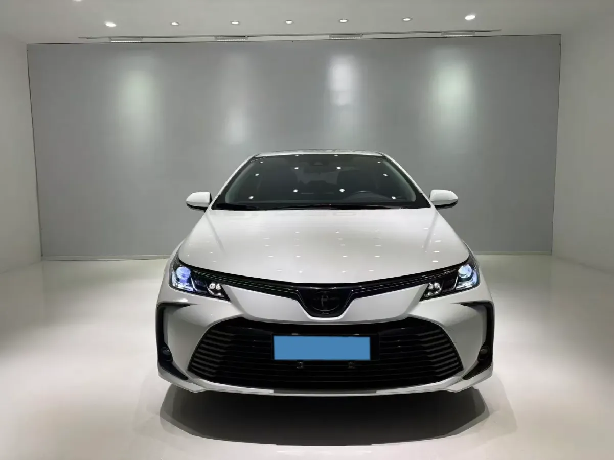 2021 Toyota Corolla 1.2T 116HP L4 CVT,autocango,china used car exporter,china ev exporter,chinese used car exporter,chinese used ev exporter