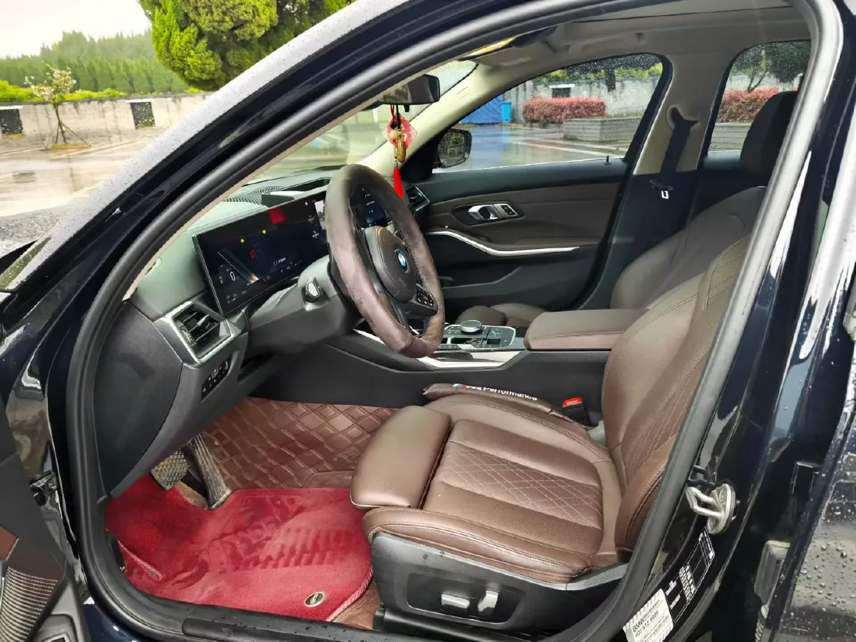 2023 BMW 3 Series 2.0T 184HP L4 8AT,autocango,china used car exporter,china ev exporter,chinese used car exporter,chinese used ev exporter