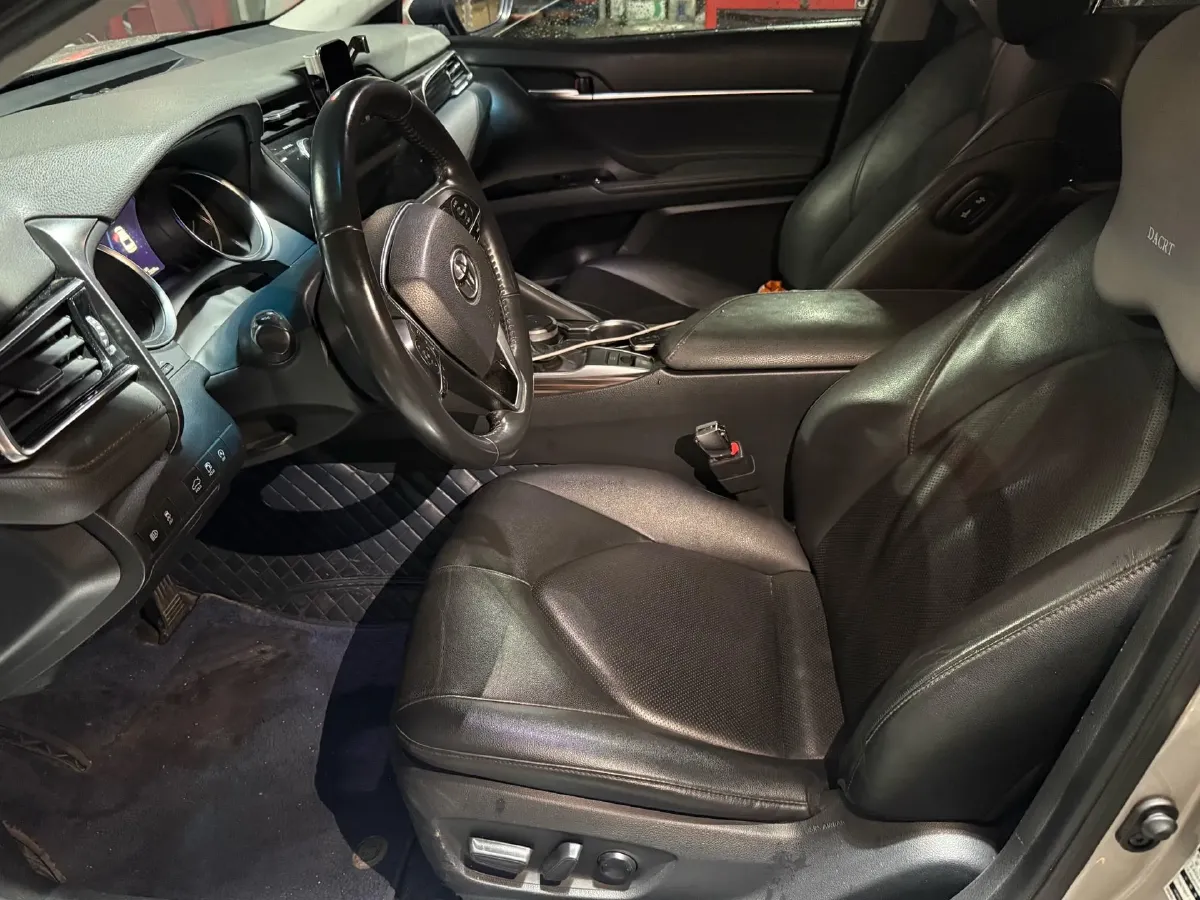 2019 Toyota Camry 2.0L 178HP L4 CVT,autocango,china used car exporter,china ev exporter,chinese used car exporter,chinese used ev exporter