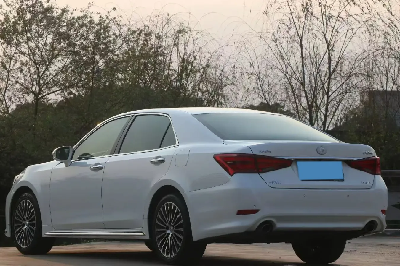 2018 Toyota Highlander 2.0T 220HP L4 6AT,autocango,china used car exporter,china ev exporter,chinese used car exporter,chinese used ev exporter