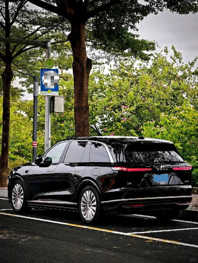 2025 ONVO L90 BEV,autocango,china used car exporter,china ev exporter,chinese used car exporter,chinese used ev exporter