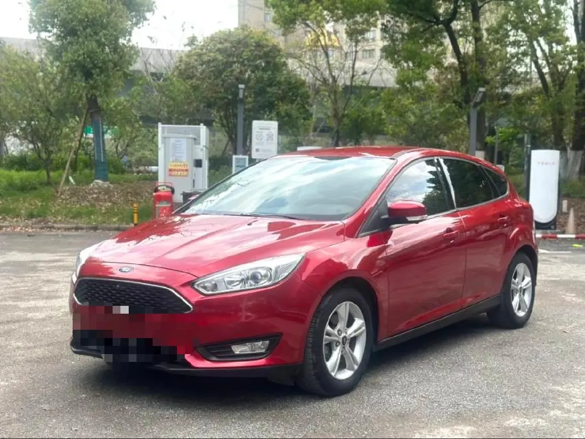 2019 Ford Focus 1.5T 184HP L3 8AT,autocango,china used car exporter,china ev exporter,chinese used car exporter,chinese used ev exporter