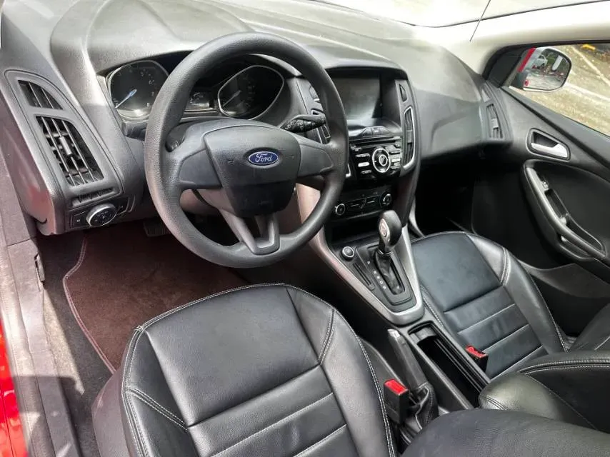 2019 Ford Focus 1.5T 184HP L3 8AT,autocango,china used car exporter,china ev exporter,chinese used car exporter,chinese used ev exporter