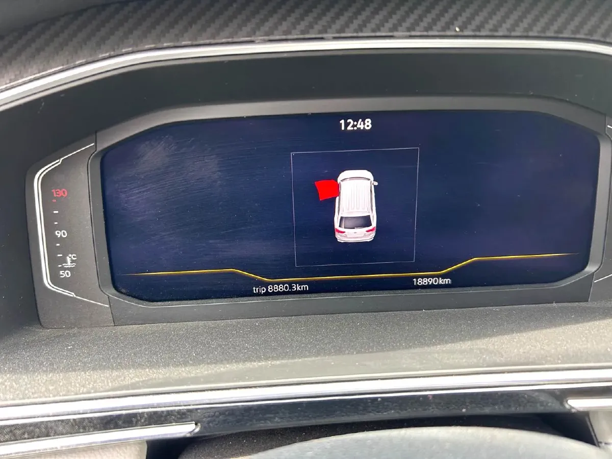 2025 Volkswagen Tiguan L 2.0T 186HP L4 7DCT,autocango,china used car exporter,china ev exporter,chinese used car exporter,chinese used ev exporter