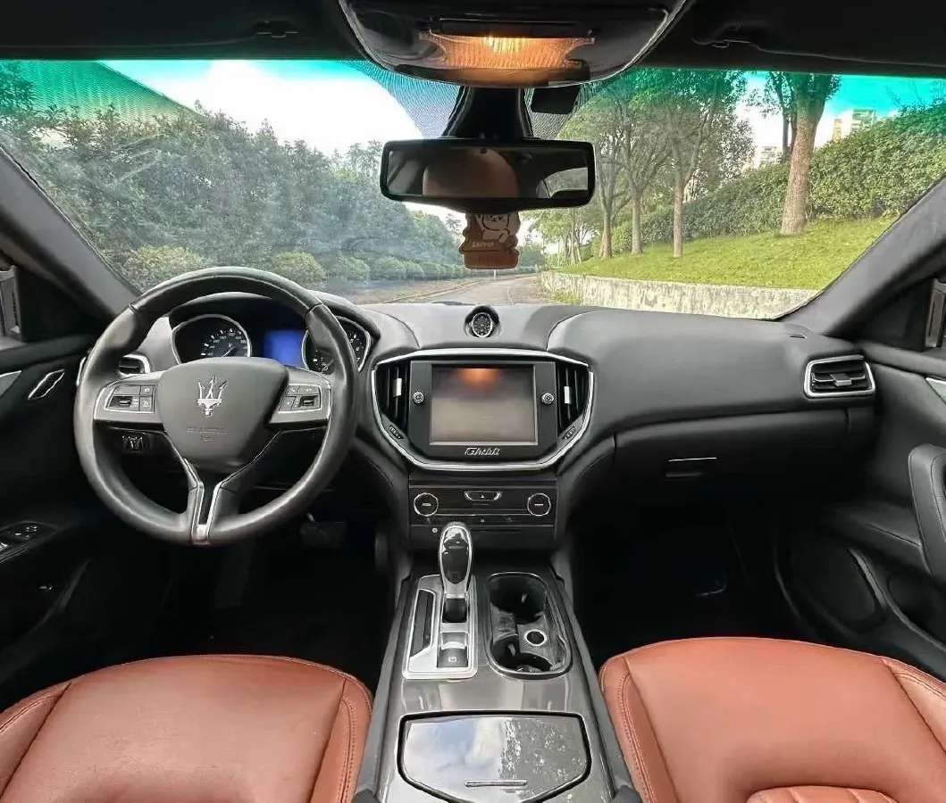 2018 Maserati Ghibli 3.0T 350HP V6 8AT,autocango,china used car exporter,china ev exporter,chinese used car exporter,chinese used ev exporter