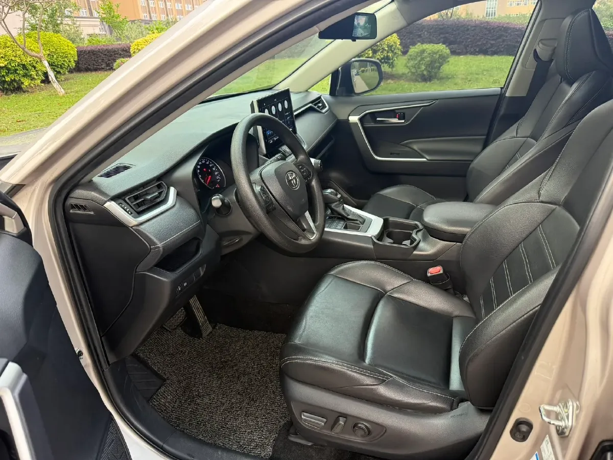 2021 Toyota Wildlander 2.0L 171HP L4 CVT,autocango,china used car exporter,china ev exporter,chinese used car exporter,chinese used ev exporter