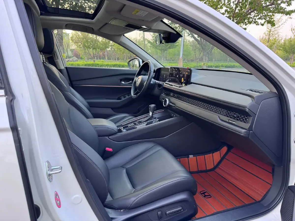 2023 Dongfeng PaLaSuo 2.0T 228HP L4 8AT,autocango,china used car exporter,china ev exporter,chinese used car exporter,chinese used ev exporter