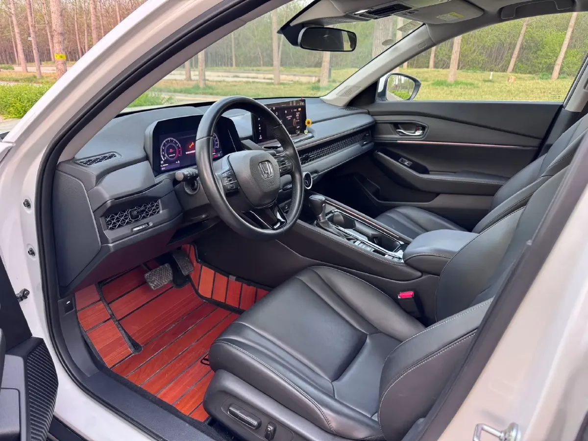 2023 Dongfeng PaLaSuo 2.0T 228HP L4 8AT,autocango,china used car exporter,china ev exporter,chinese used car exporter,chinese used ev exporter