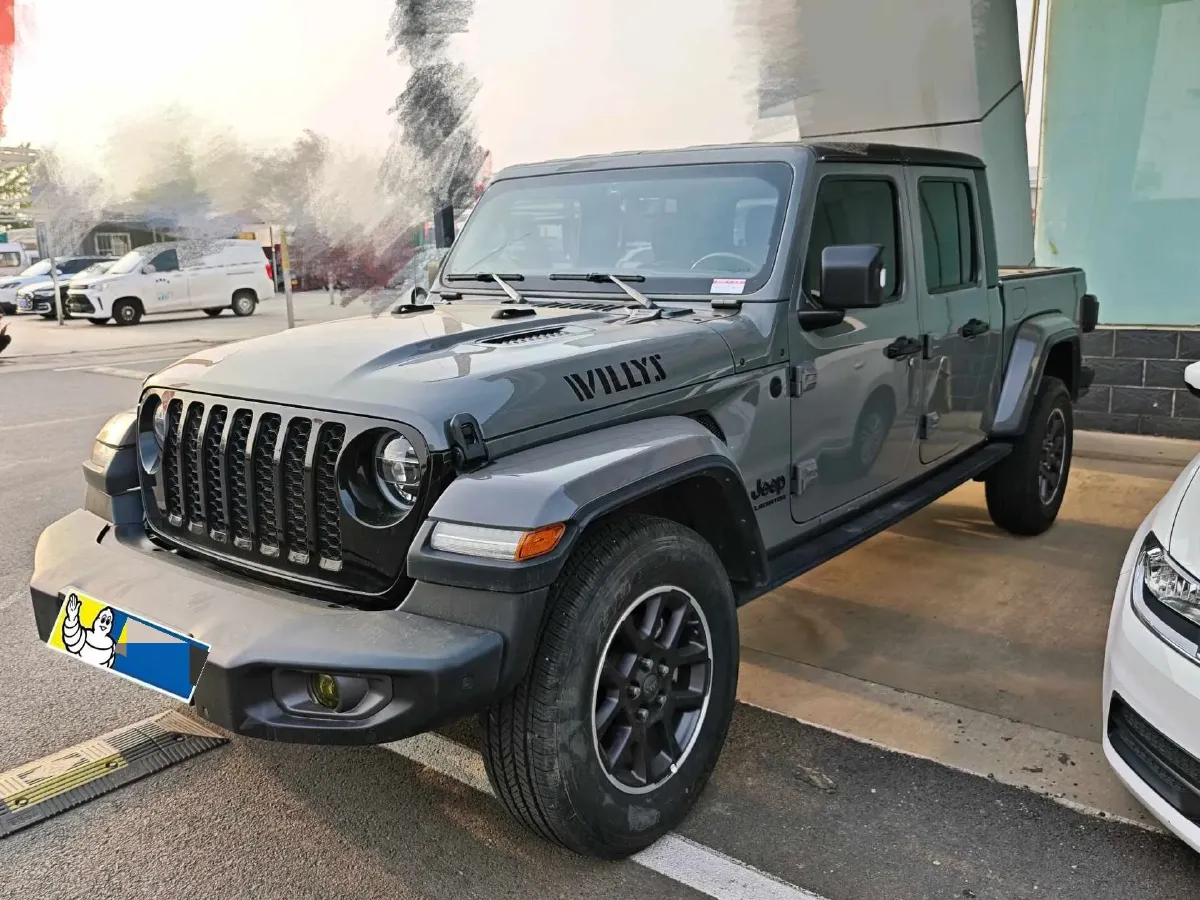 2022 Jeep Gladiator 3.6L 284HP V6 8AT,autocango,china used car exporter,china ev exporter,chinese used car exporter,chinese used ev exporter