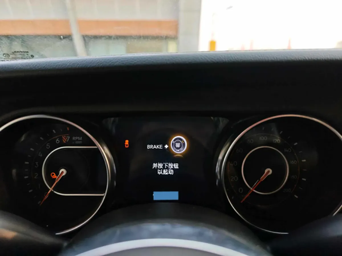 2022 Jeep Gladiator 3.6L 284HP V6 8AT,autocango,china used car exporter,china ev exporter,chinese used car exporter,chinese used ev exporter