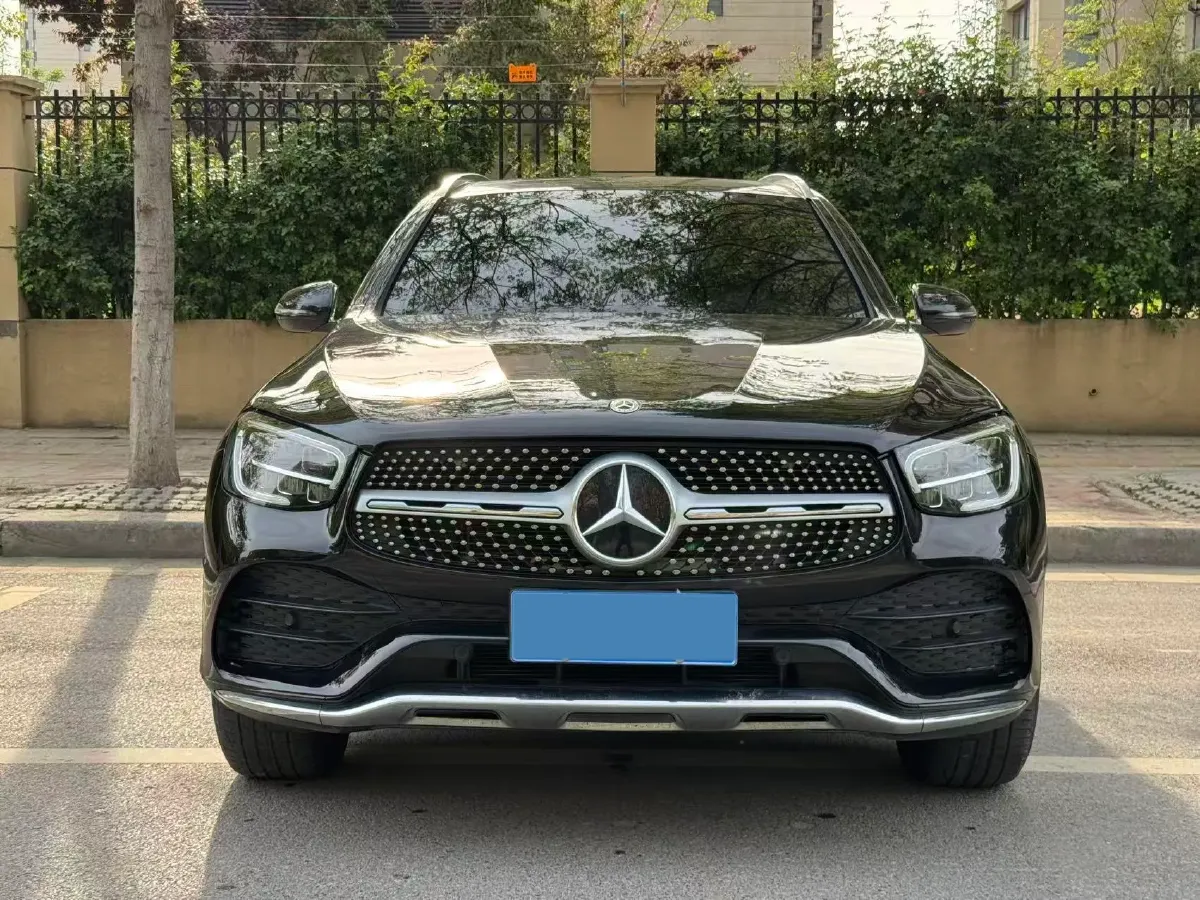 2021 Mercedes-Benz GLC Class 2.0T 197HP L4 9AT,autocango,china used car exporter,china ev exporter,chinese used car exporter,chinese used ev exporter