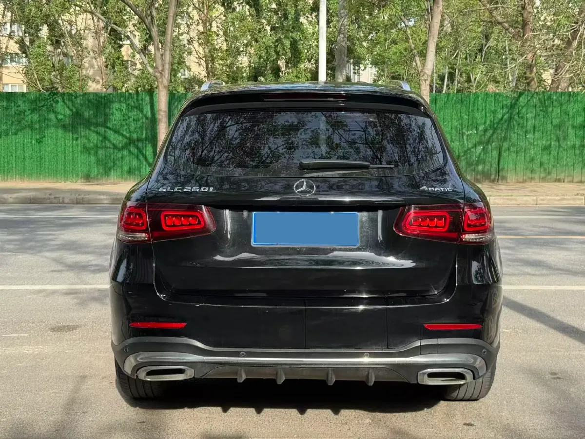2021 Mercedes-Benz GLC Class 2.0T 197HP L4 9AT,autocango,china used car exporter,china ev exporter,chinese used car exporter,chinese used ev exporter