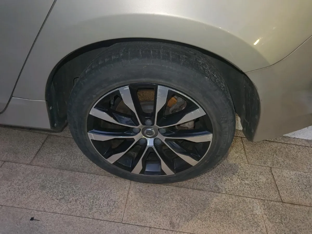 2018 Volvo S60 1.5T 152HP L4 6AT,autocango,china used car exporter,china ev exporter,chinese used car exporter,chinese used ev exporter