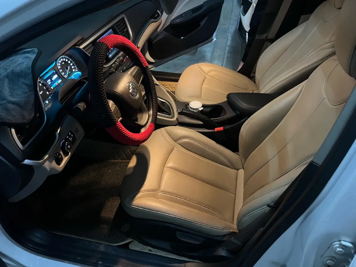 2020 DongFeng Forthing T5 1.5T 156HP L4 6AT,autocango,china used car exporter,china ev exporter,chinese used car exporter,chinese used ev exporter