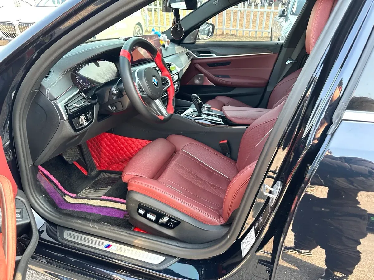 2023 BMW 5 Series 2.0T 245HP L4 8AT,autocango,china used car exporter,china ev exporter,chinese used car exporter,chinese used ev exporter