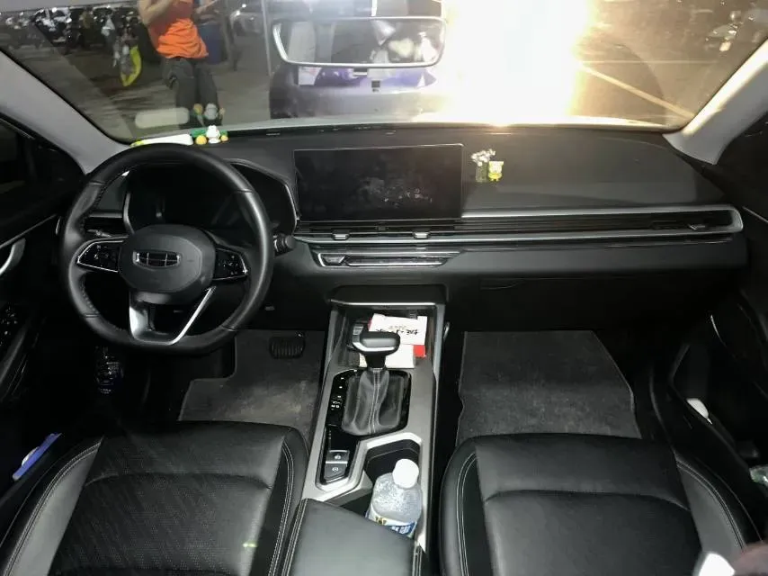 2023 Geely Emgrand 1.5L 127HP L4 CVT,autocango,china used car exporter,china ev exporter,chinese used car exporter,chinese used ev exporter