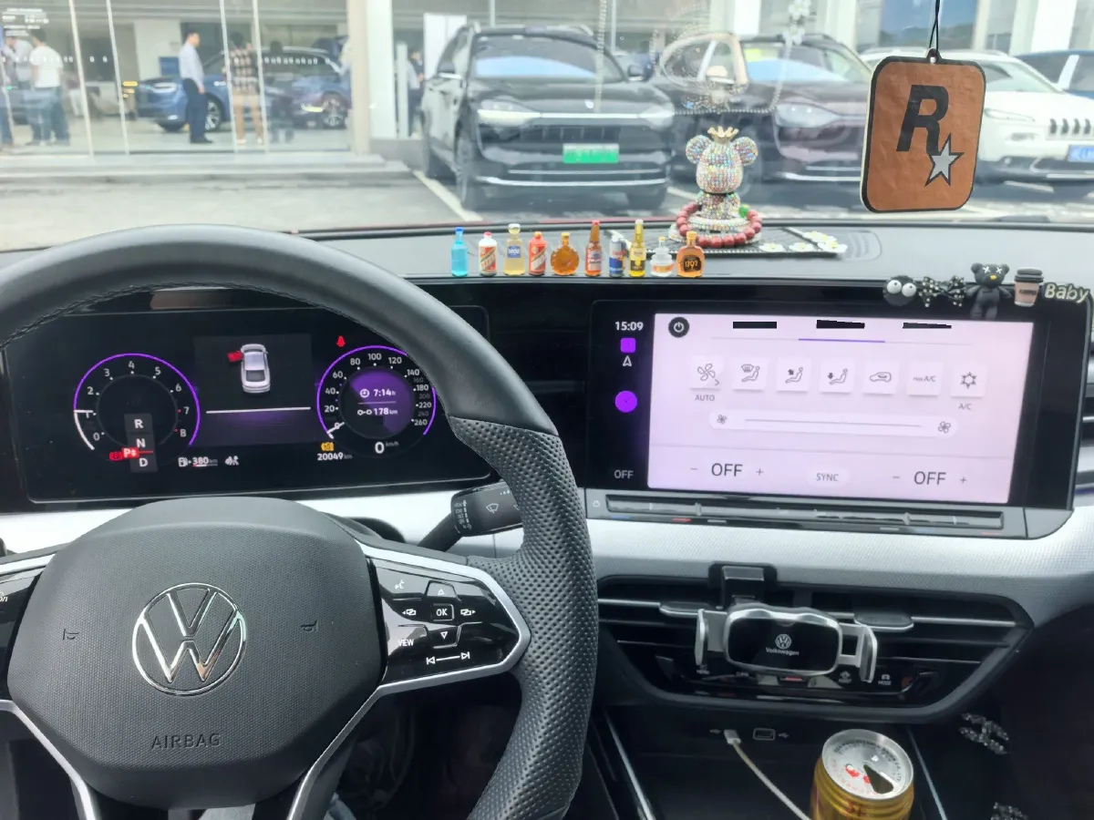 2023 Volkswagen Lamando 1.4T 150HP L4 7DCT,autocango,china used car exporter,china ev exporter,chinese used car exporter,chinese used ev exporter