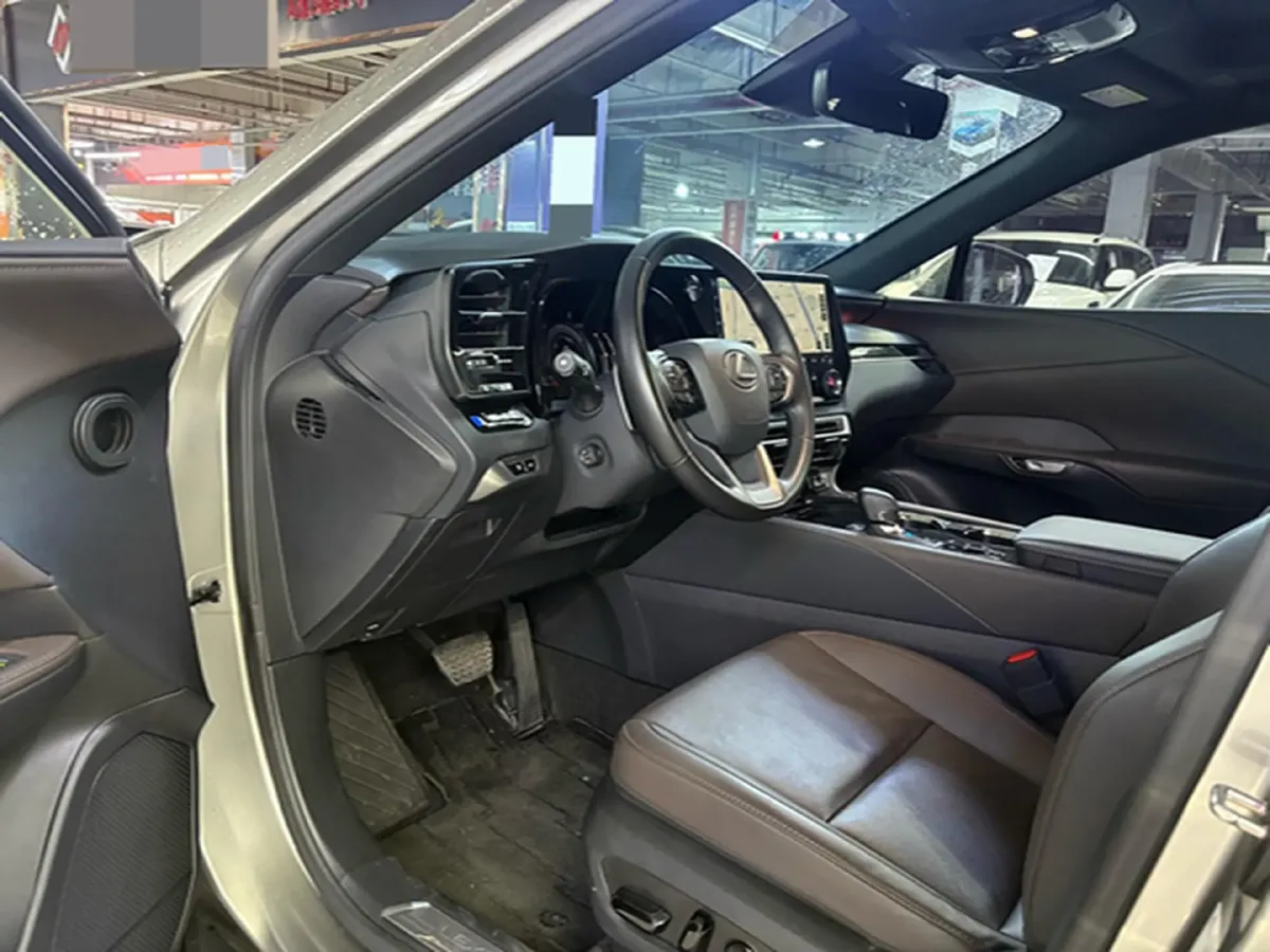 2023 Lexus RX 2.5L 189HP L4 E-CVT Hybrid,autocango,china used car exporter,china ev exporter,chinese used car exporter,chinese used ev exporter