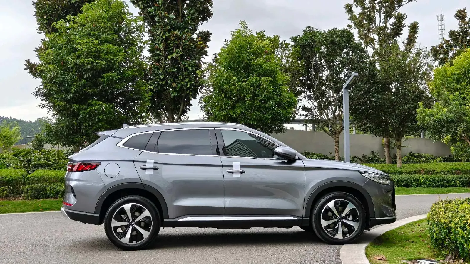 2021 Geely JiaJi 1.5T 177HP L3 7DCT PHEV 11.3KWH,autocango,china used car exporter,china ev exporter,chinese used car exporter,chinese used ev exporter