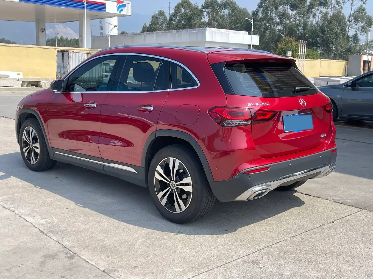 2020 Mercedes-Benz GLA Class 1.3T 163HP L4 7DCT,autocango,china used car exporter,china ev exporter,chinese used car exporter,chinese used ev exporter