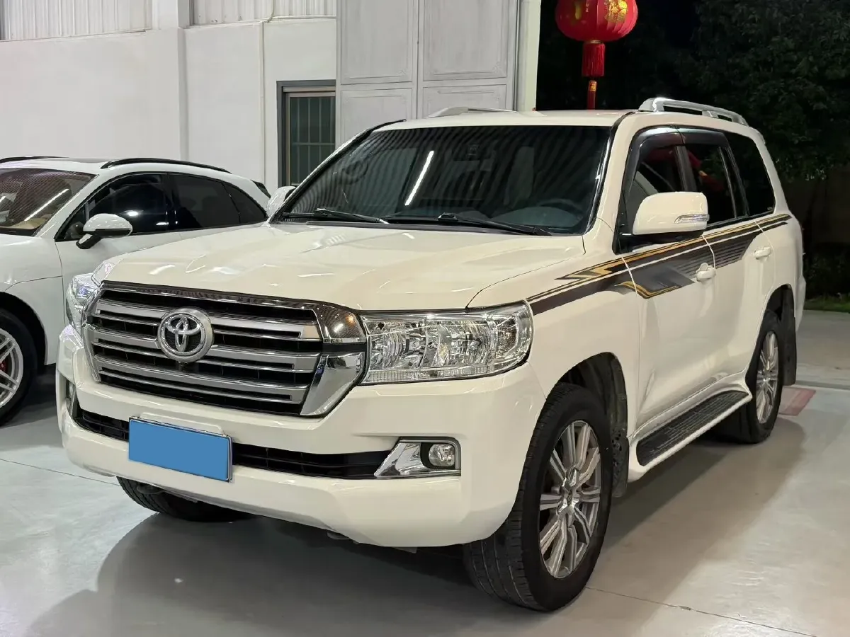 2019 Chevrolet Trax 1.0T 125HP L3 6AT,autocango,china used car exporter,china ev exporter,chinese used car exporter,chinese used ev exporter