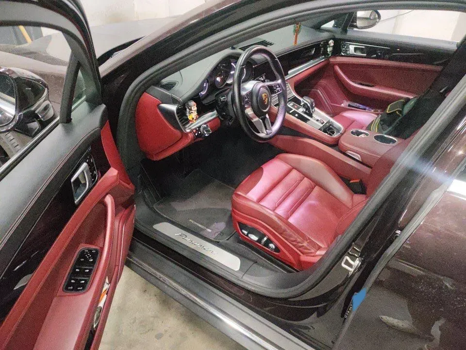 2019 Porsche Panamera 2.9T 330HP V6 8DCT,autocango,china used car exporter,china ev exporter,chinese used car exporter,chinese used ev exporter