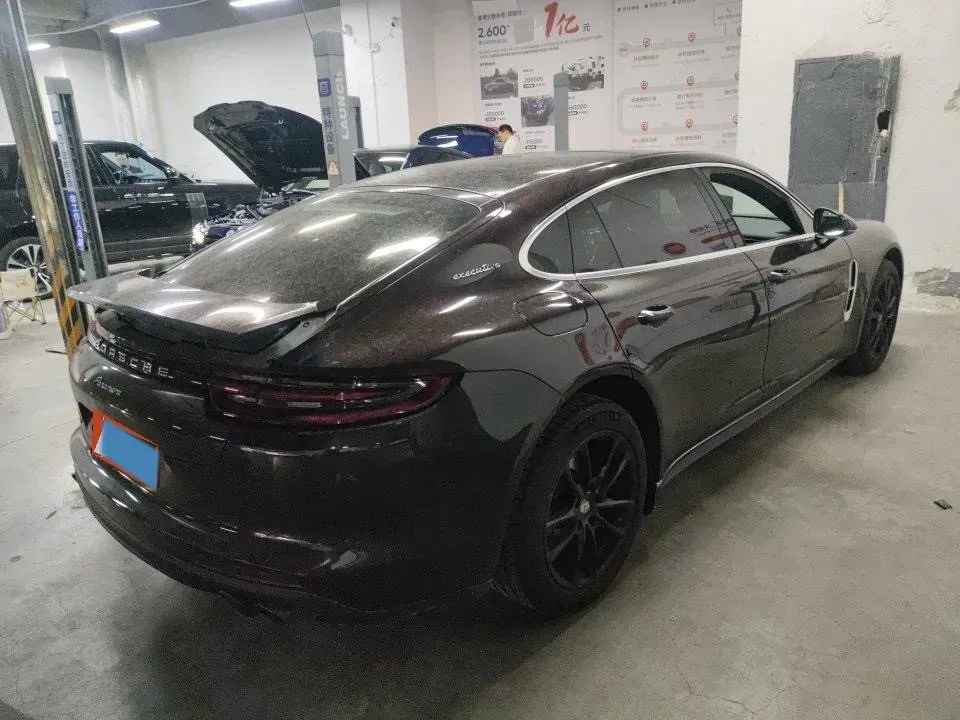 2019 Porsche Panamera 2.9T 330HP V6 8DCT,autocango,china used car exporter,china ev exporter,chinese used car exporter,chinese used ev exporter