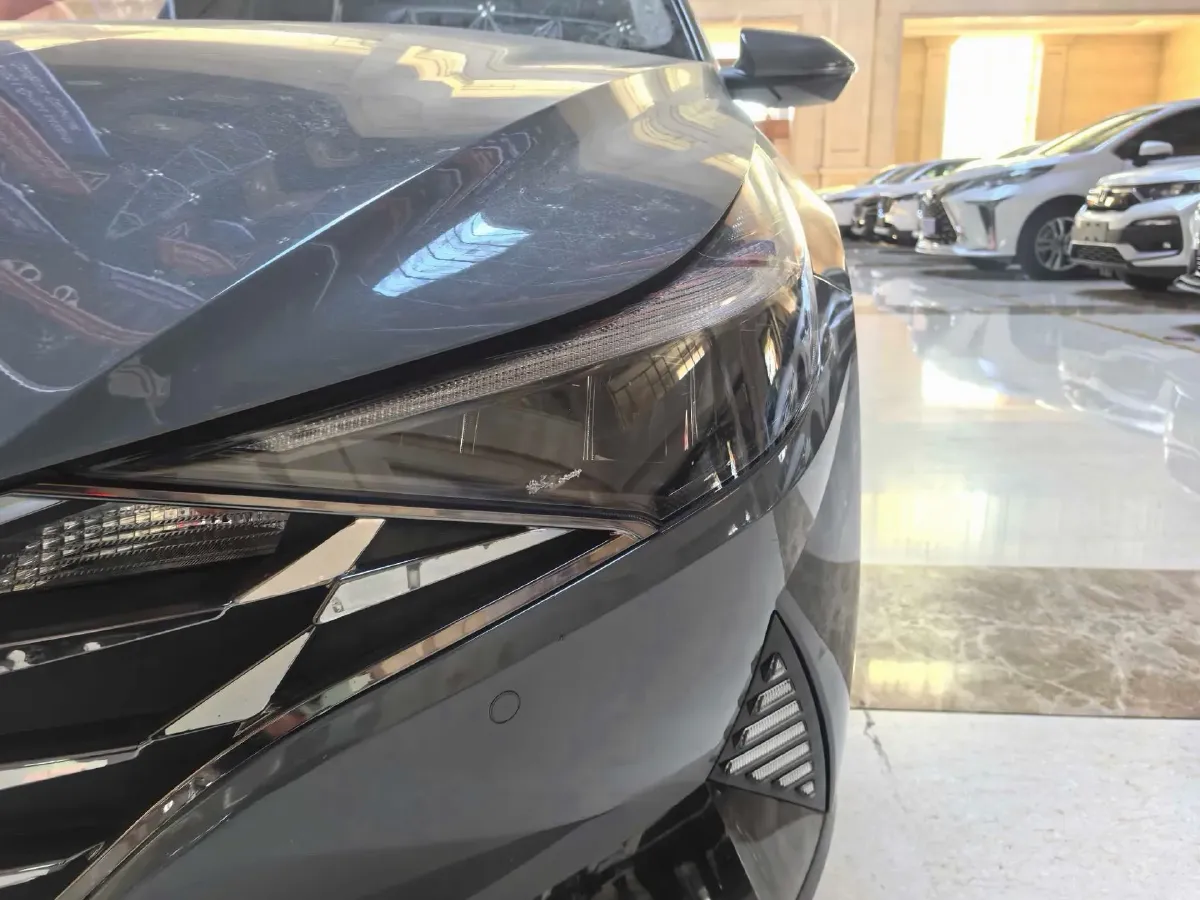 2022 Hyundai Elantra 1.5L 115HP L4 CVT,autocango,china used car exporter,china ev exporter,chinese used car exporter,chinese used ev exporter