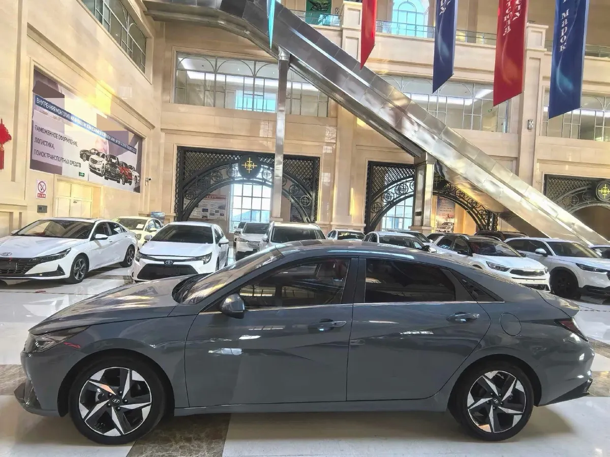 2022 Hyundai Elantra 1.5L 115HP L4 CVT,autocango,china used car exporter,china ev exporter,chinese used car exporter,chinese used ev exporter