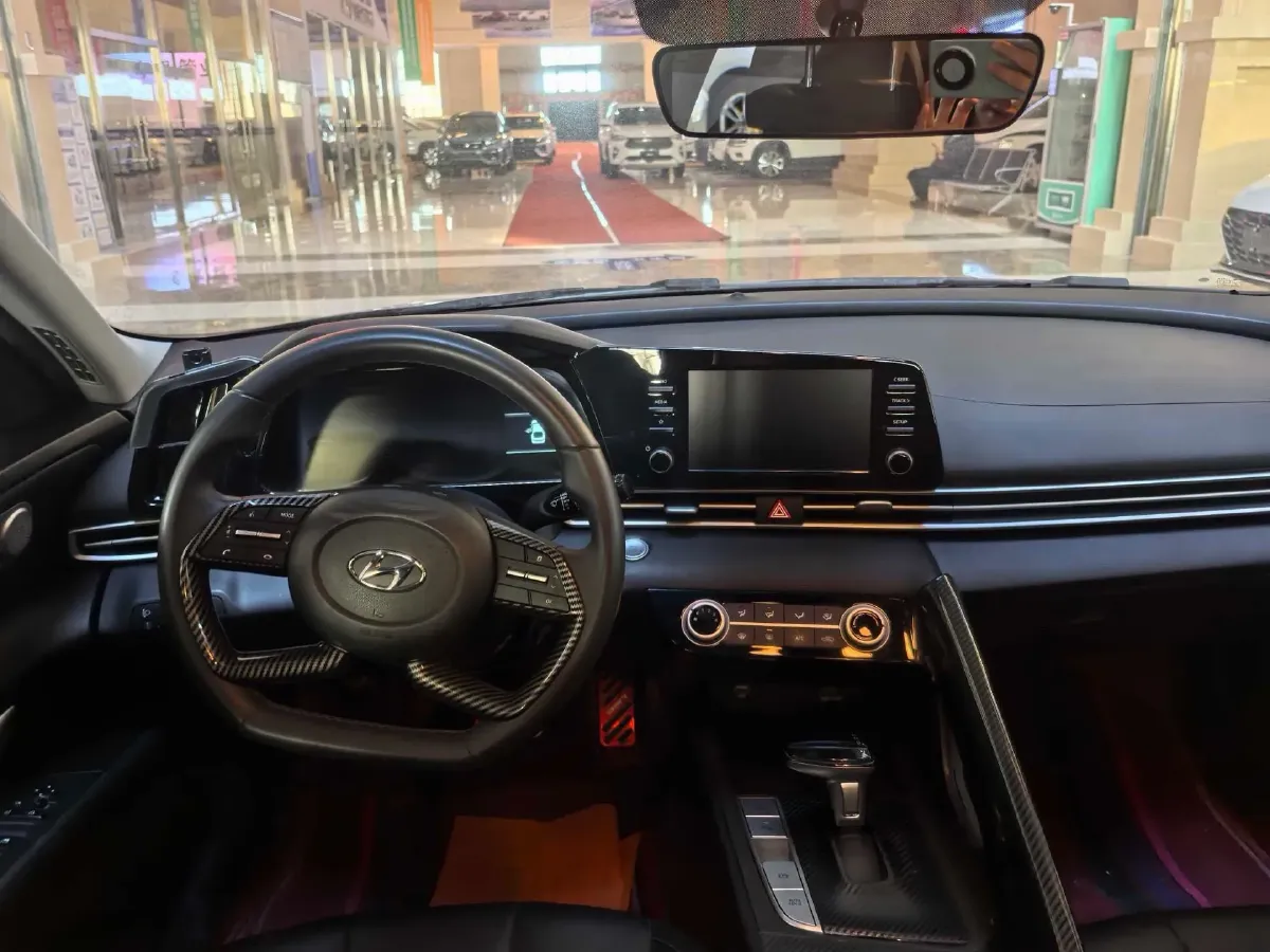 2022 Hyundai Elantra 1.5L 115HP L4 CVT,autocango,china used car exporter,china ev exporter,chinese used car exporter,chinese used ev exporter