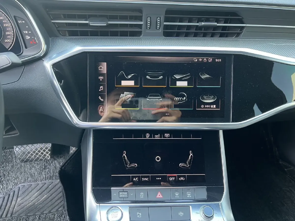 2019 Audi A6L 2.0T 190HP L4 7DCT,autocango,china used car exporter,china ev exporter,chinese used car exporter,chinese used ev exporter