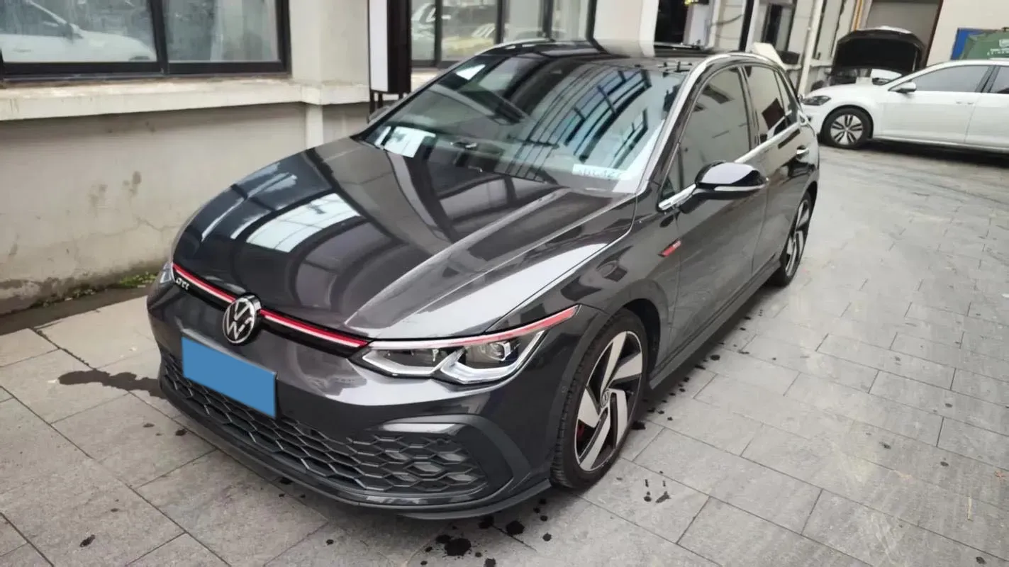 2023 Volkswagen GolfGTI 2.0T 220HP L4 7DCT,autocango,china used car exporter,china ev exporter,chinese used car exporter,chinese used ev exporter