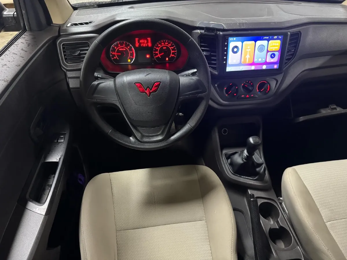 2022 JinBei Little Sea Lion X30 1.5L 102HP L4 5MT,autocango,china used car exporter,china ev exporter,chinese used car exporter,chinese used ev exporter