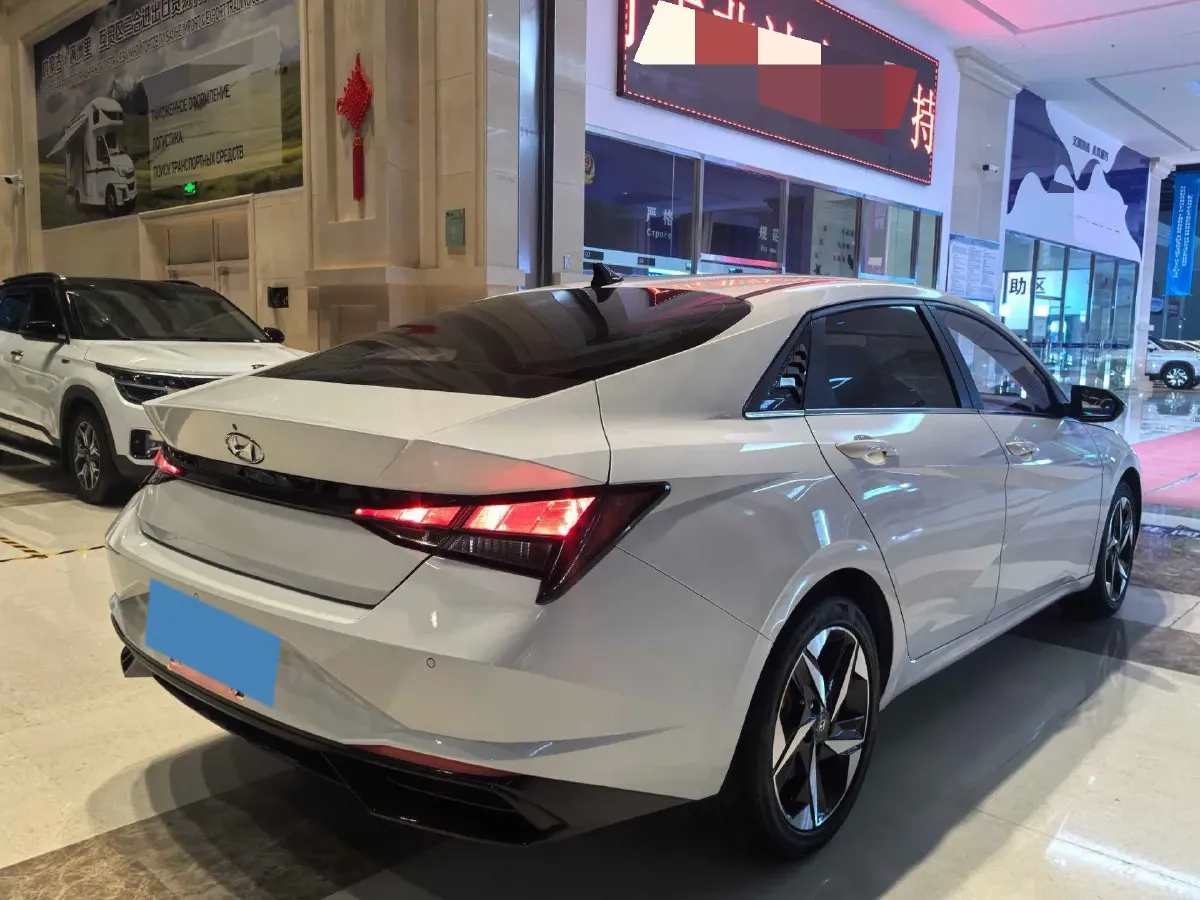 2021 Hyundai Elantra 1.5L 115HP L4 CVT,autocango,china used car exporter,china ev exporter,chinese used car exporter,chinese used ev exporter