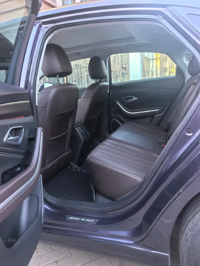 2019 BeiJing Auto EU7 BEV 60.225KWH,autocango,china used car exporter,china ev exporter,chinese used car exporter,chinese used ev exporter