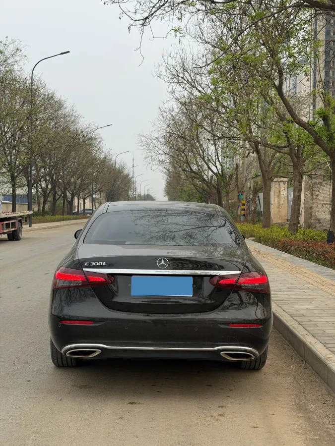 2023 Mercedes-Benz E Class 2.0T 258HP L4 9AT,autocango,china used car exporter,china ev exporter,chinese used car exporter,chinese used ev exporter