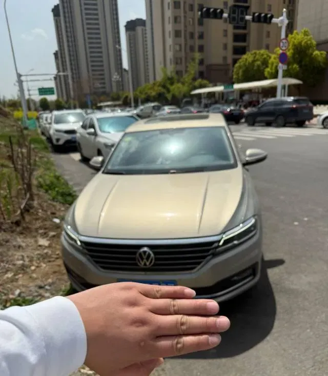 2021 Volkswagen Lavida 1.5L 113HP L4 6AT,autocango,china used car exporter,china ev exporter,chinese used car exporter,chinese used ev exporter