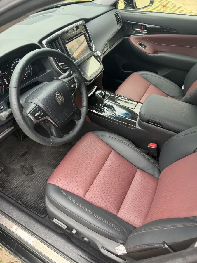 2018 Toyota Highlander 2.0T 220HP L4 6AT,autocango,china used car exporter,china ev exporter,chinese used car exporter,chinese used ev exporter