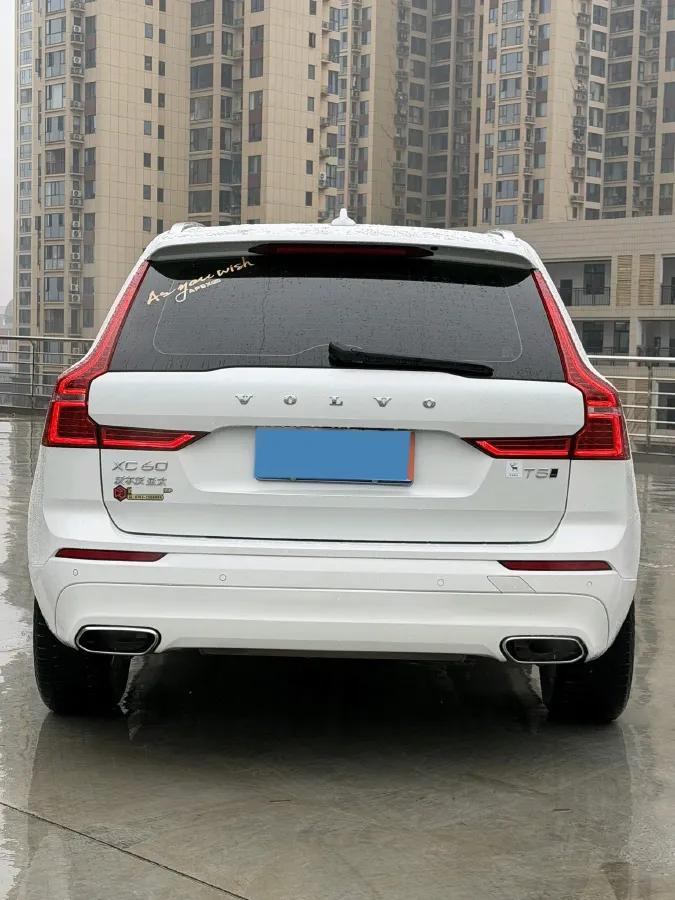 2019 Volvo XC60 2.0T 254HP L4 8AT,autocango,china used car exporter,china ev exporter,chinese used car exporter,chinese used ev exporter