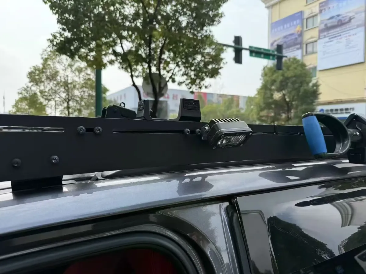 2023 HongQi H5 1.8T 197HP L4 8AT,autocango,china used car exporter,china ev exporter,chinese used car exporter,chinese used ev exporter