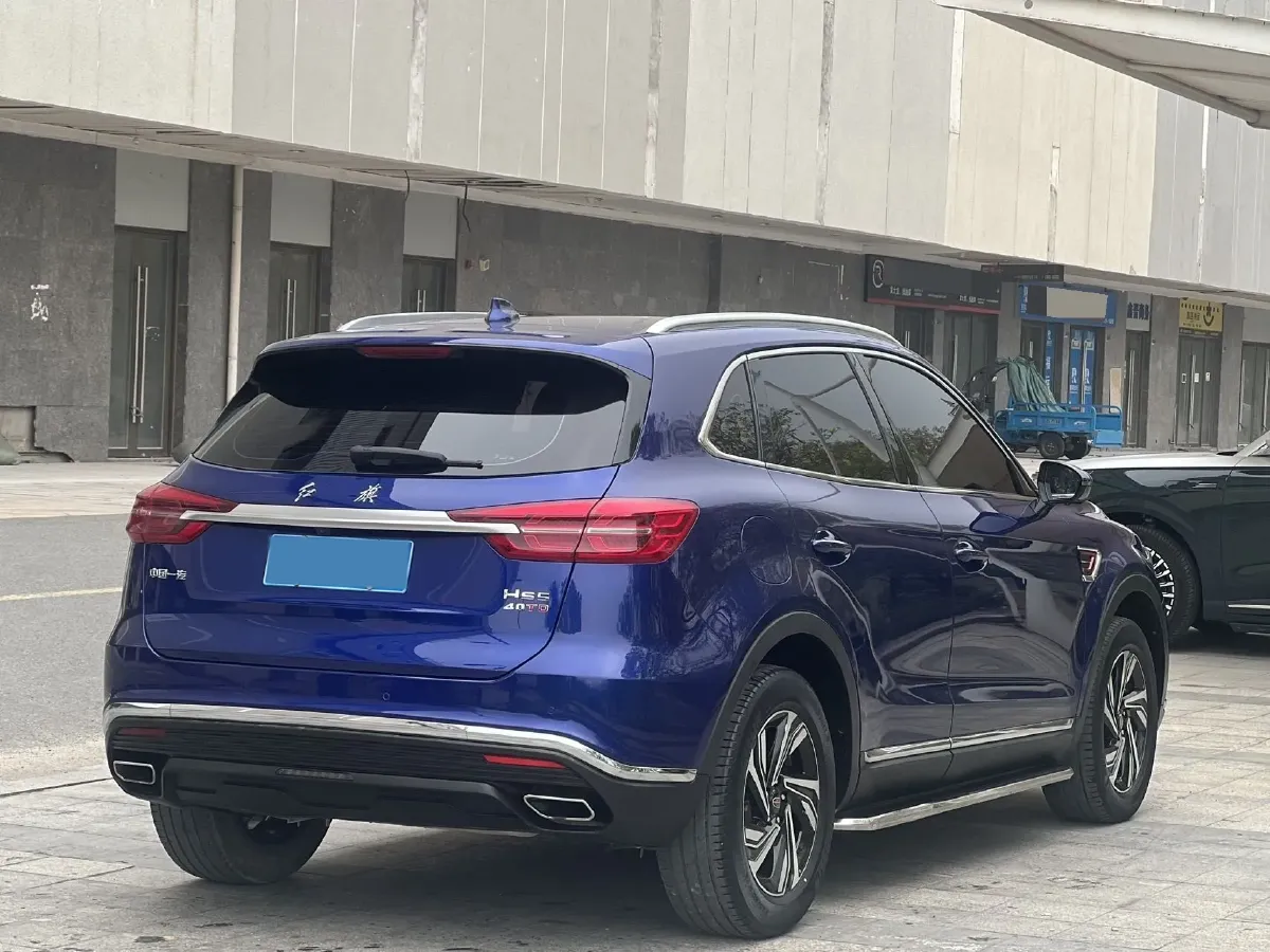 2022 HongQi HS5 2.0T 224HP L4 6AT,autocango,china used car exporter,china ev exporter,chinese used car exporter,chinese used ev exporter