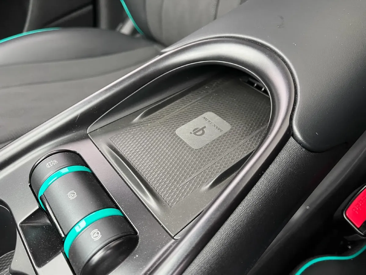 2025 BYD Dolphin BEV 44.928KWH,autocango,china used car exporter,china ev exporter,chinese used car exporter,chinese used ev exporter