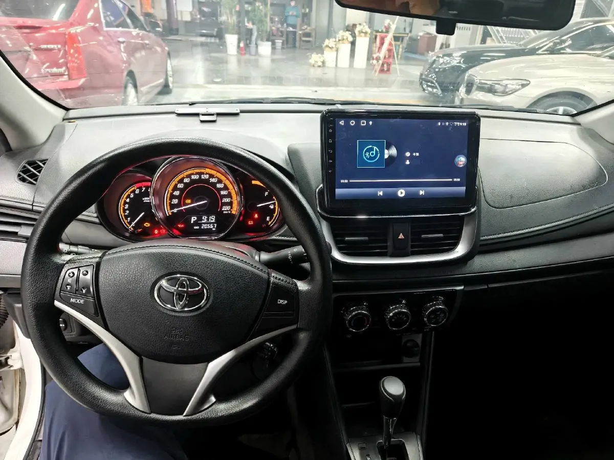 2022 Toyota Yaris L 1.5L 112HP L4 CVT,autocango,china used car exporter,china ev exporter,chinese used car exporter,chinese used ev exporter