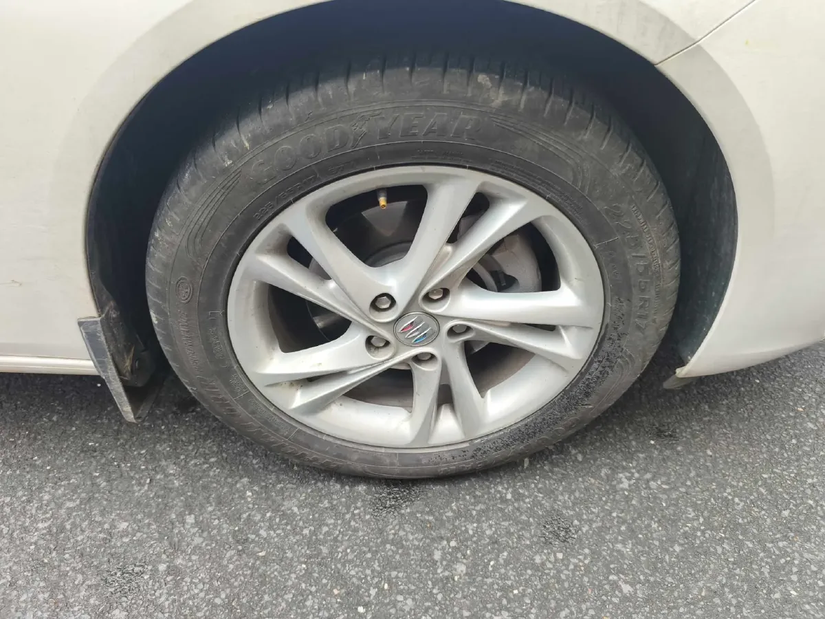 2024 Buick Regal 1.5T 169HP L4 9AT,autocango,china used car exporter,china ev exporter,chinese used car exporter,chinese used ev exporter