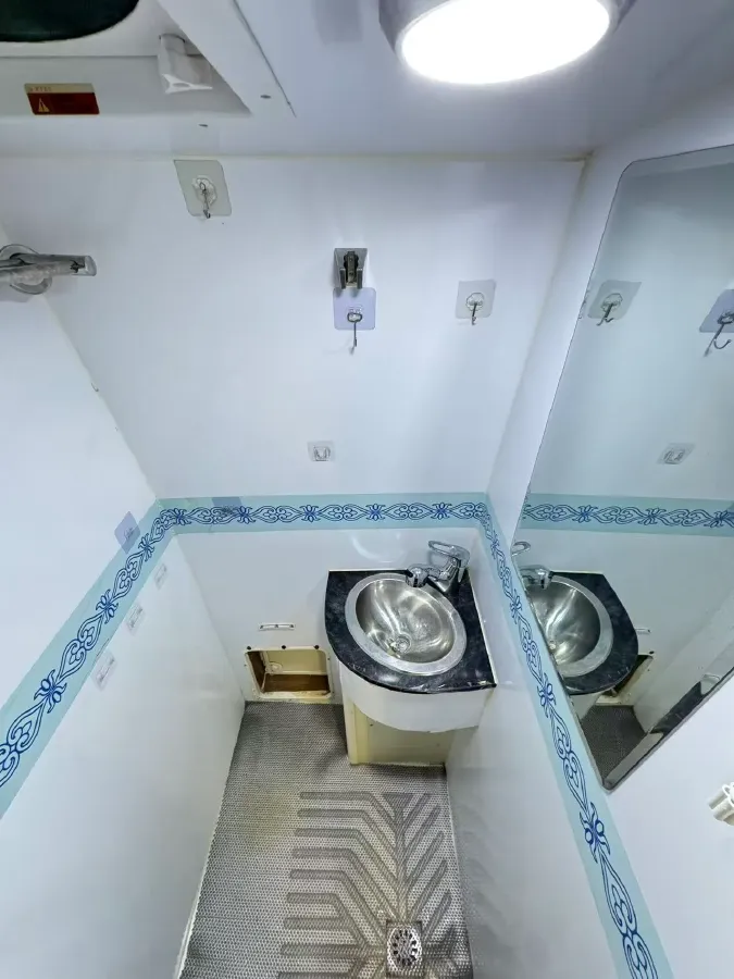 2021 MAXUS V90 RV 2.0T 148HP L4 6AT,autocango,china used car exporter,china ev exporter,chinese used car exporter,chinese used ev exporter