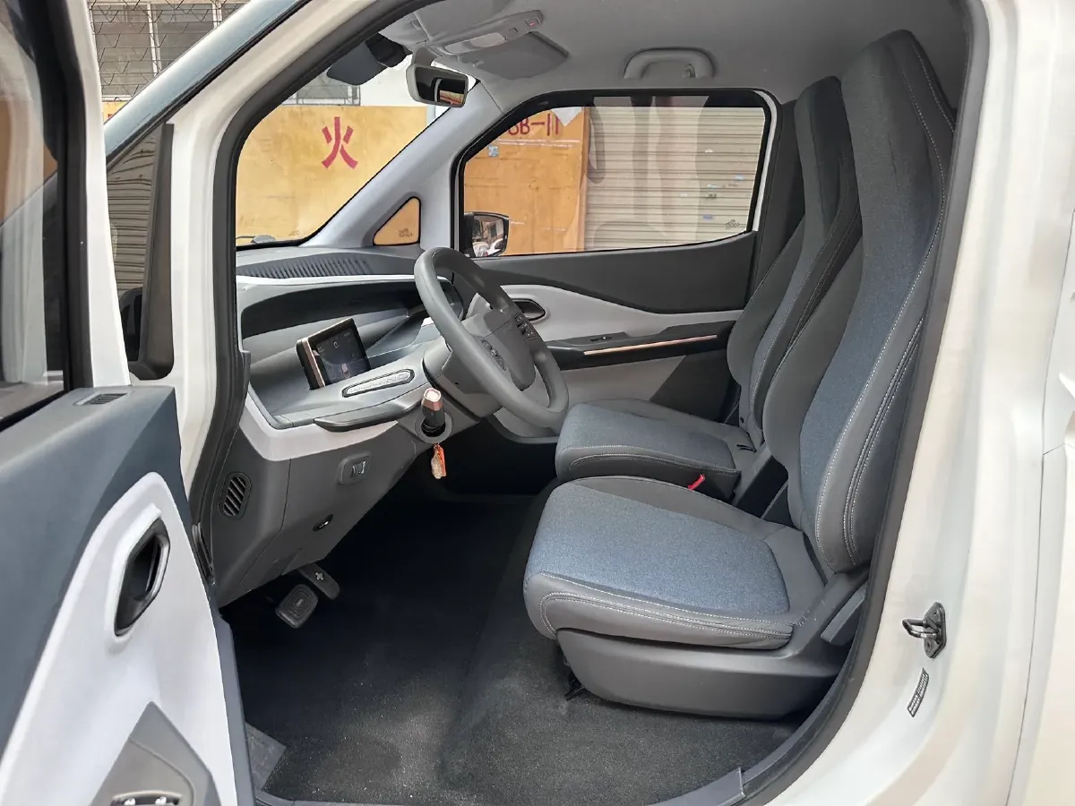 2021 WuLing Nano EV BEV 28KWH,autocango,china used car exporter,china ev exporter,chinese used car exporter,chinese used ev exporter