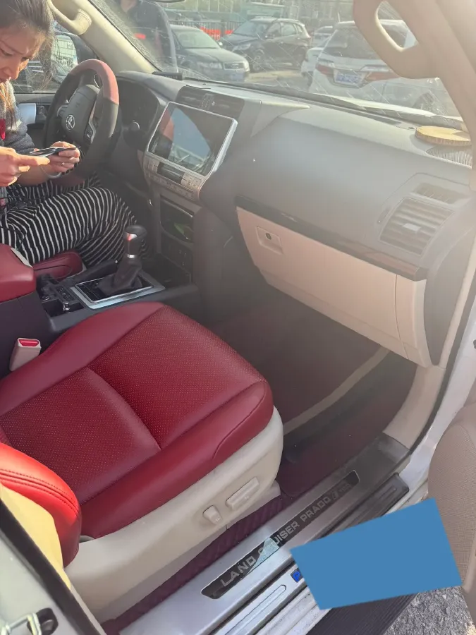 2023 Iveco DeYi 2.5T 122HP L4 6AT,autocango,china used car exporter,china ev exporter,chinese used car exporter,chinese used ev exporter